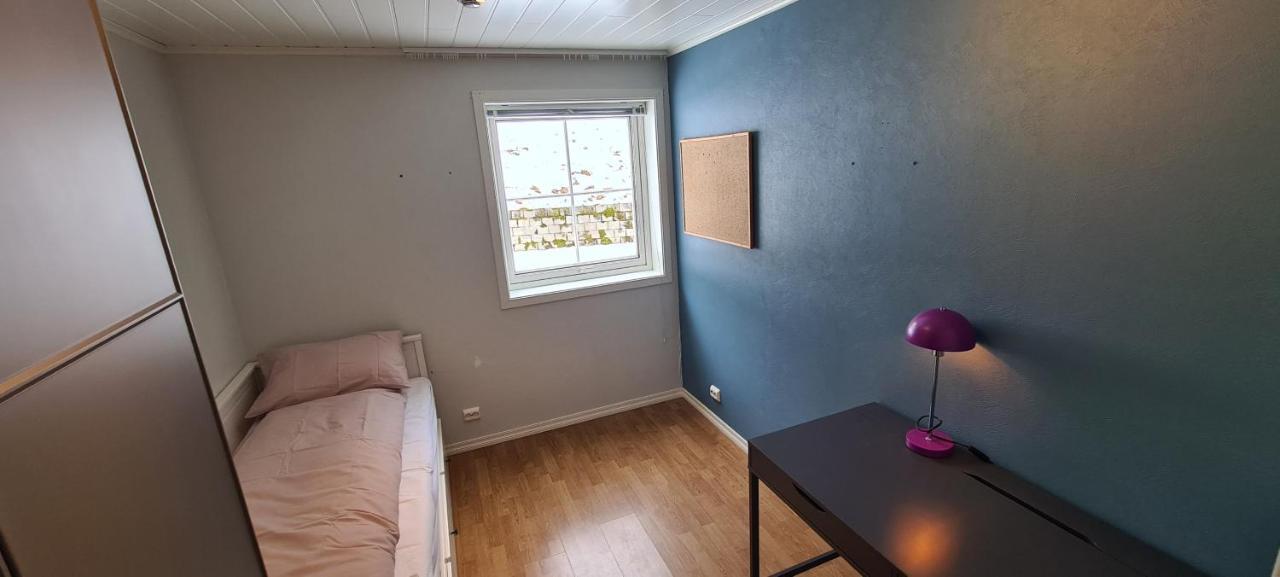 Cheerful 4-Bedroom Home With Fireplace, 1,5Km From Flam Center Aurland Exteriér fotografie
